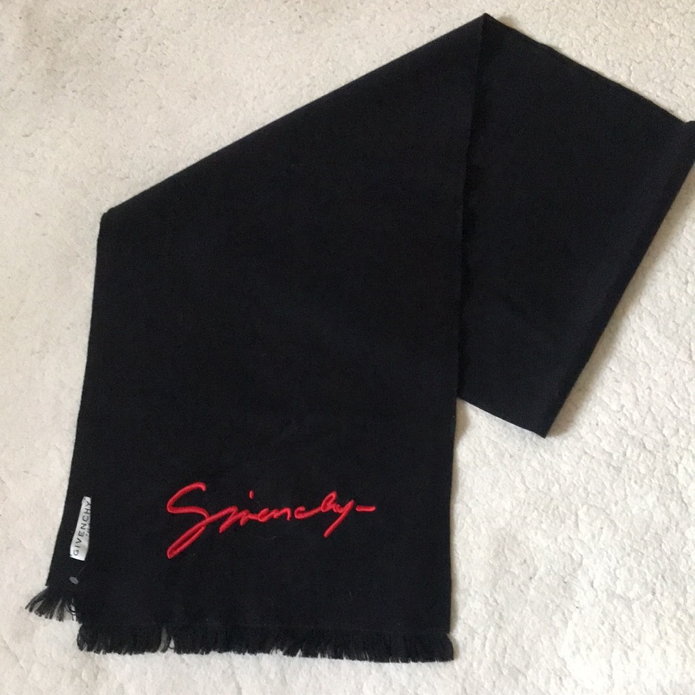 NWT | Givenchy | Logo Embroidered 100% Wool Made In Italy Fringe Scarf